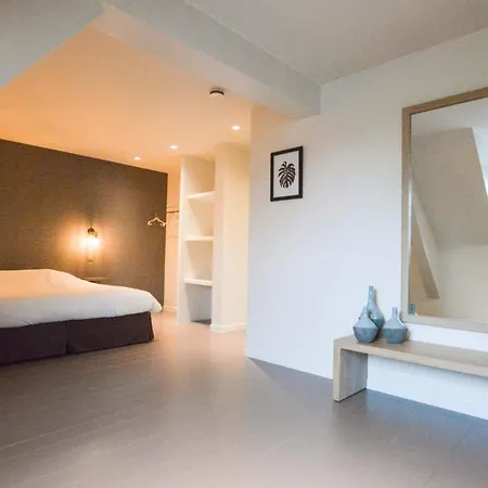 Vakantiewoning De Papaver בית נופש *
